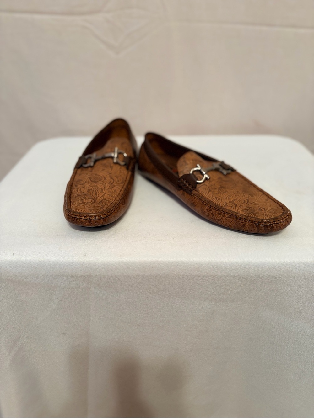 Men's Brown Embossed Leather Slip-On Driving Loafers with Metal Bit